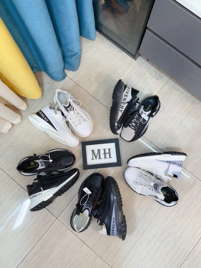Sporty Givenchy Shoes 4567