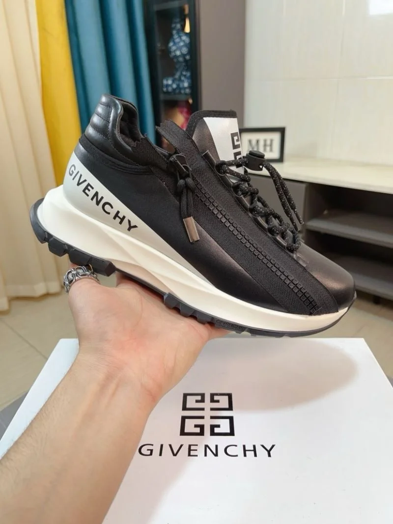 Sporty Givenchy Shoes 4567