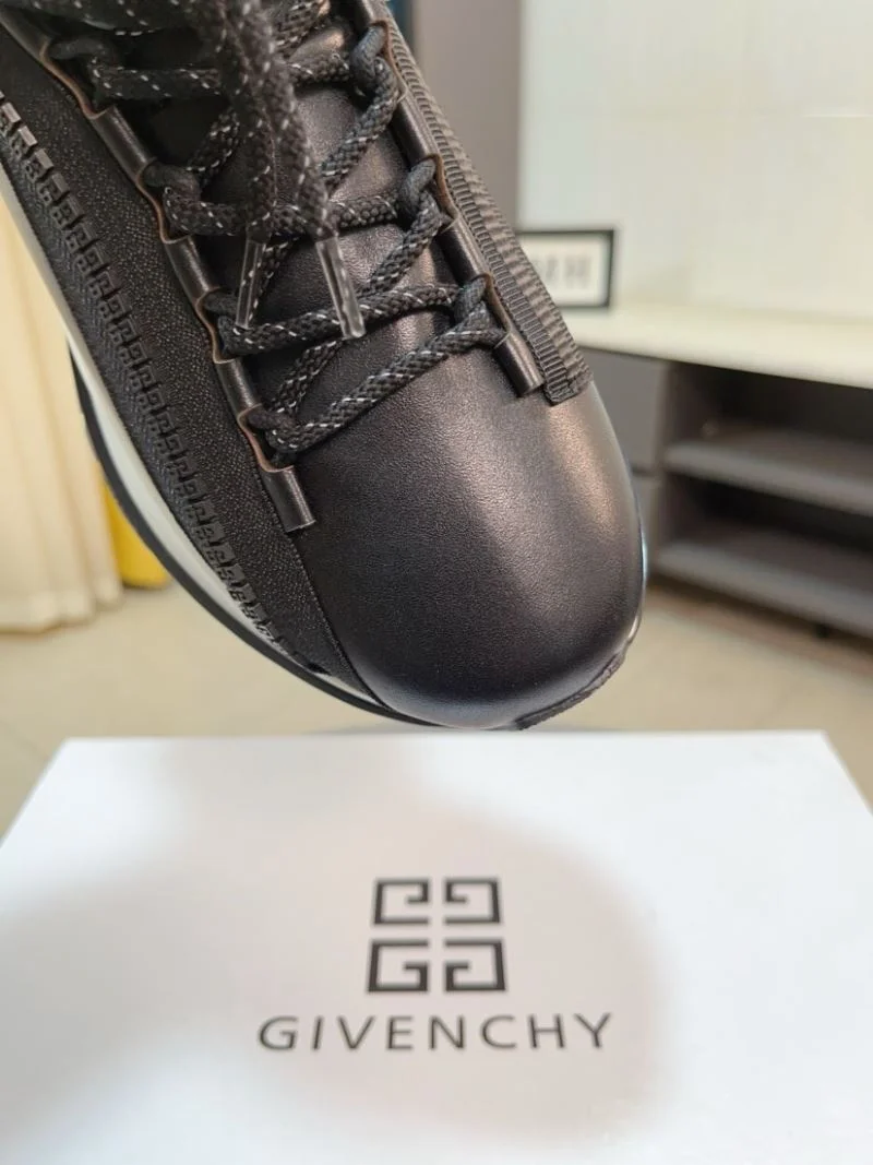 Sporty Givenchy Shoes 4567