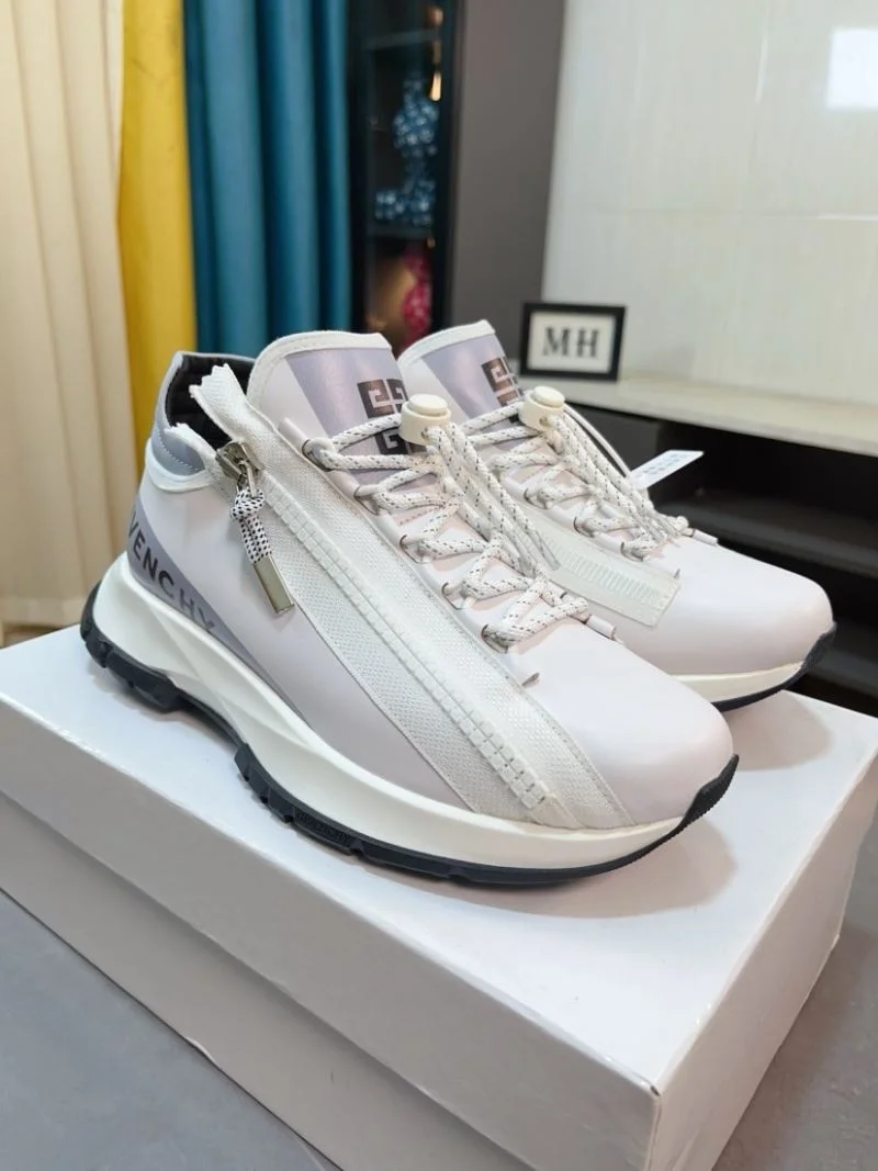 Fashionable Givenchy Shoes 4590