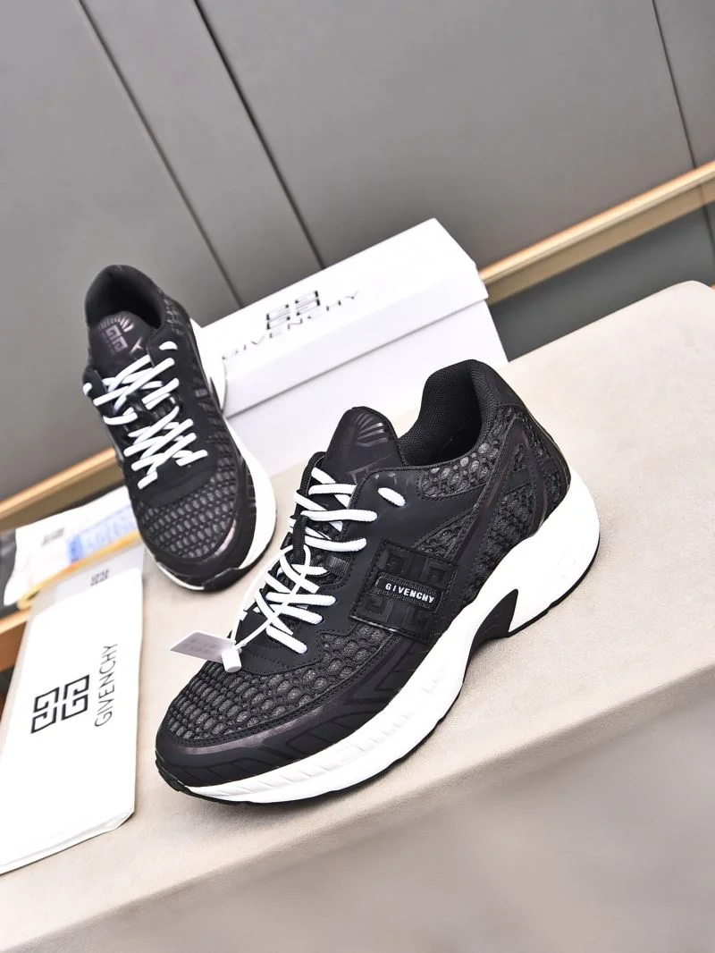 Givenchy Shoes Thermal 4523