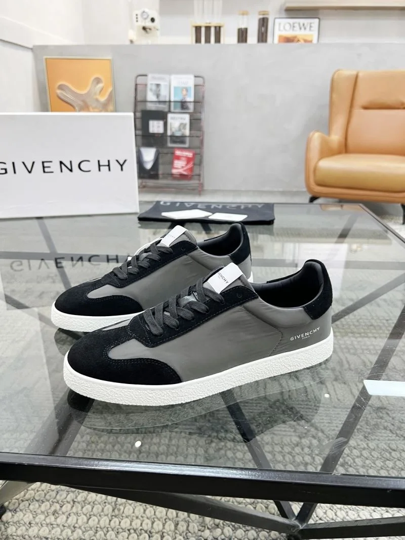 Flexible Givenchy Shoes 4507