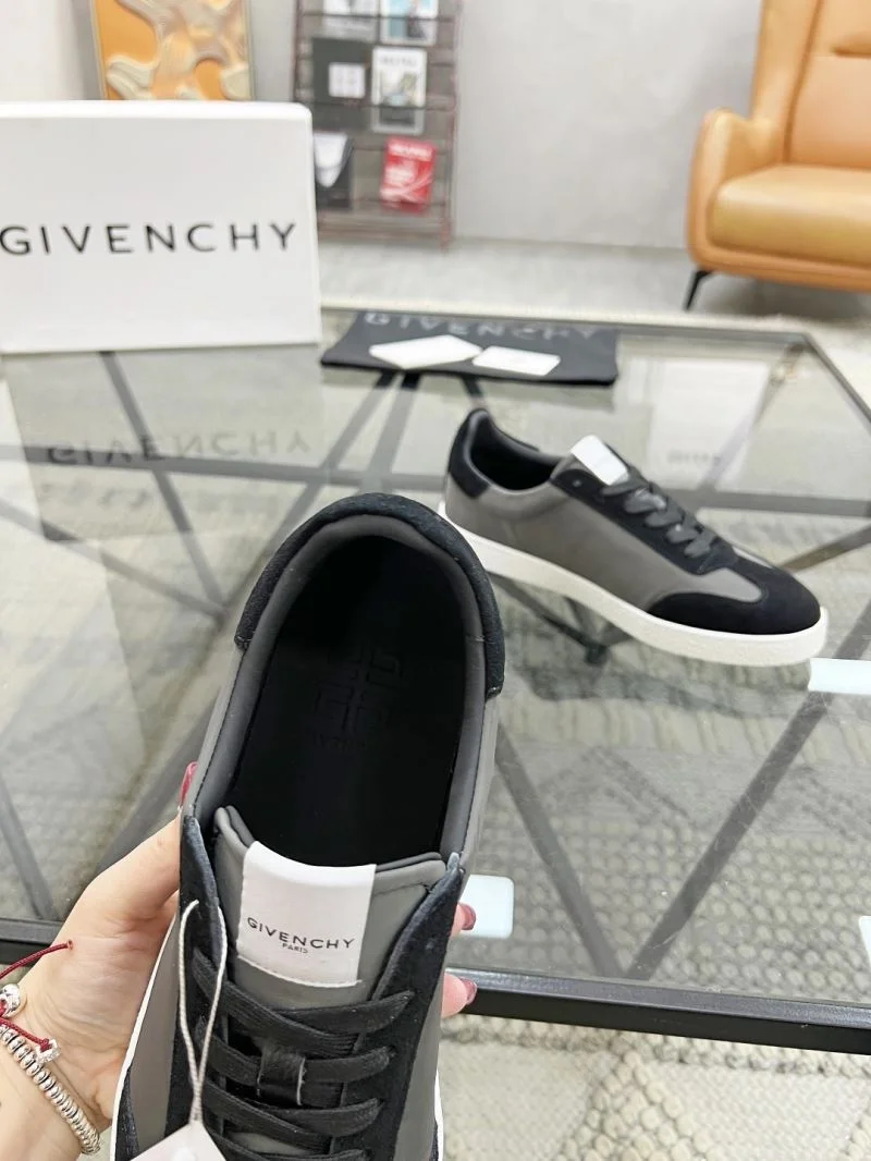 Flexible Givenchy Shoes 4507