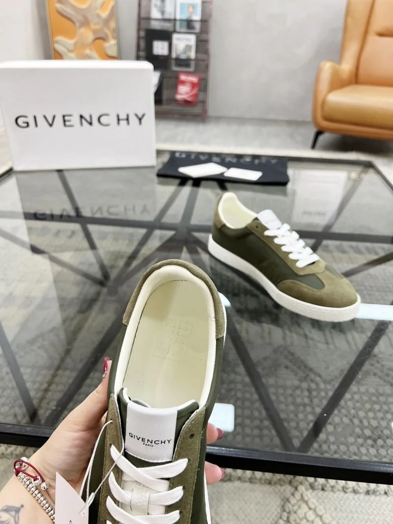 Stretchable Givenchy Shoes 4500