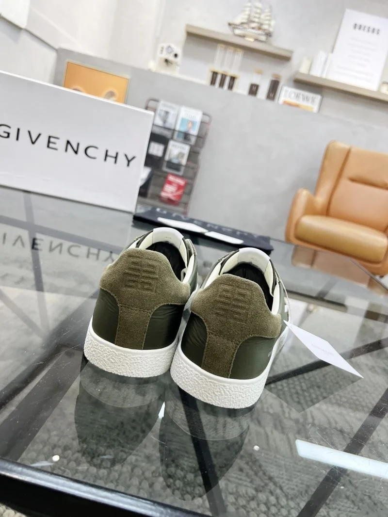 Stretchable Givenchy Shoes 4500