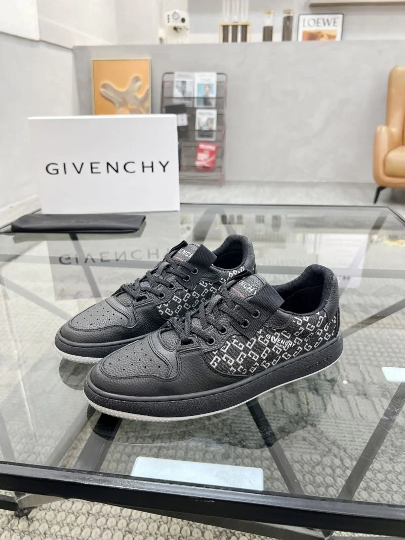 Givenchy Shoes Snug 4508