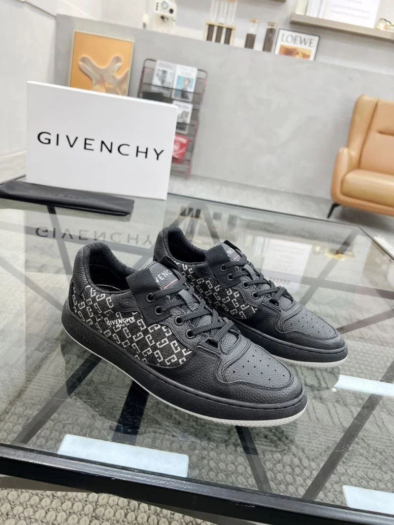 Givenchy Shoes Snug 4508
