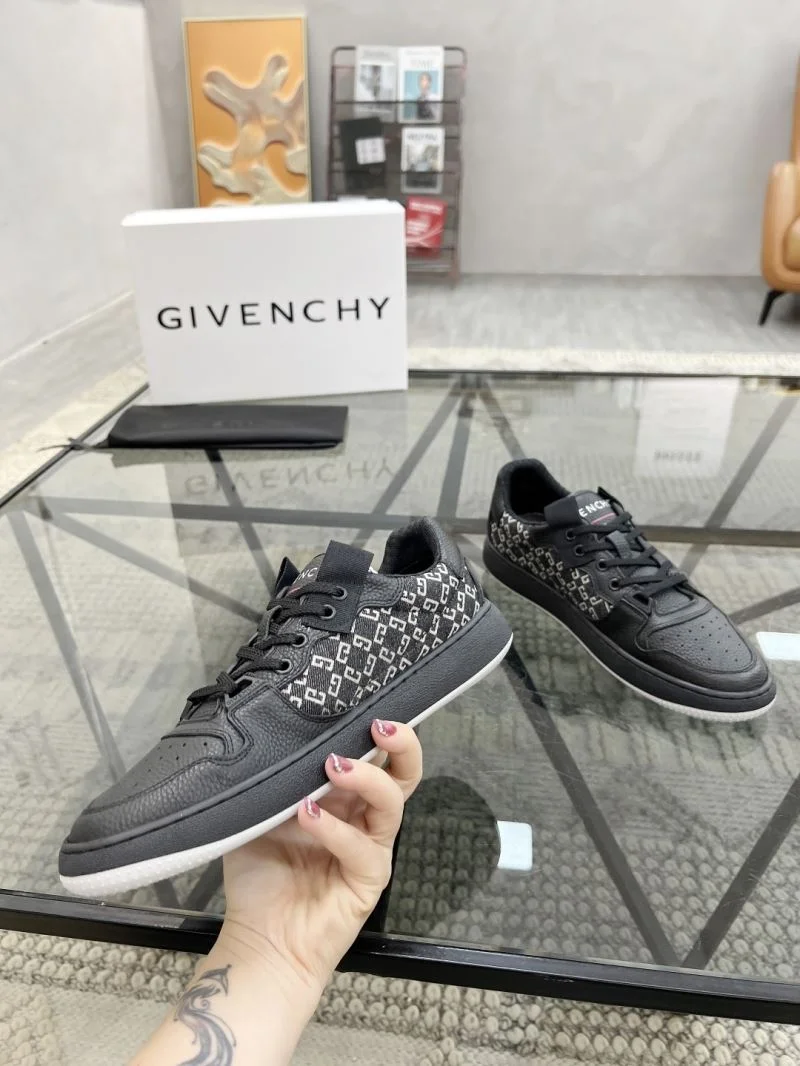 Givenchy Shoes Snug 4508