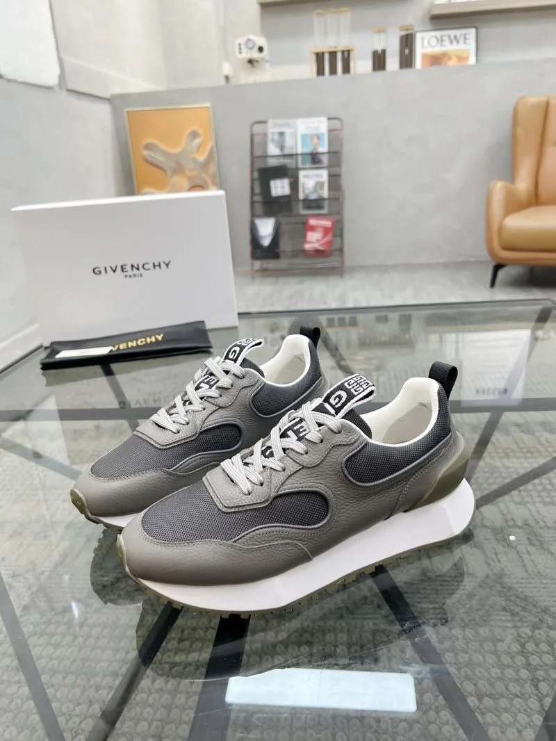 Givenchy Shoes FashionForward 4484