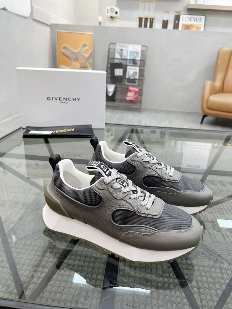 Givenchy Shoes FashionForward 4484