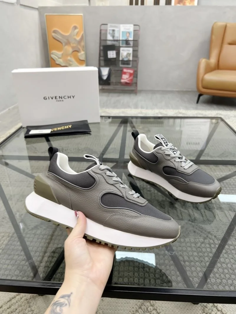 Givenchy Shoes FashionForward 4484