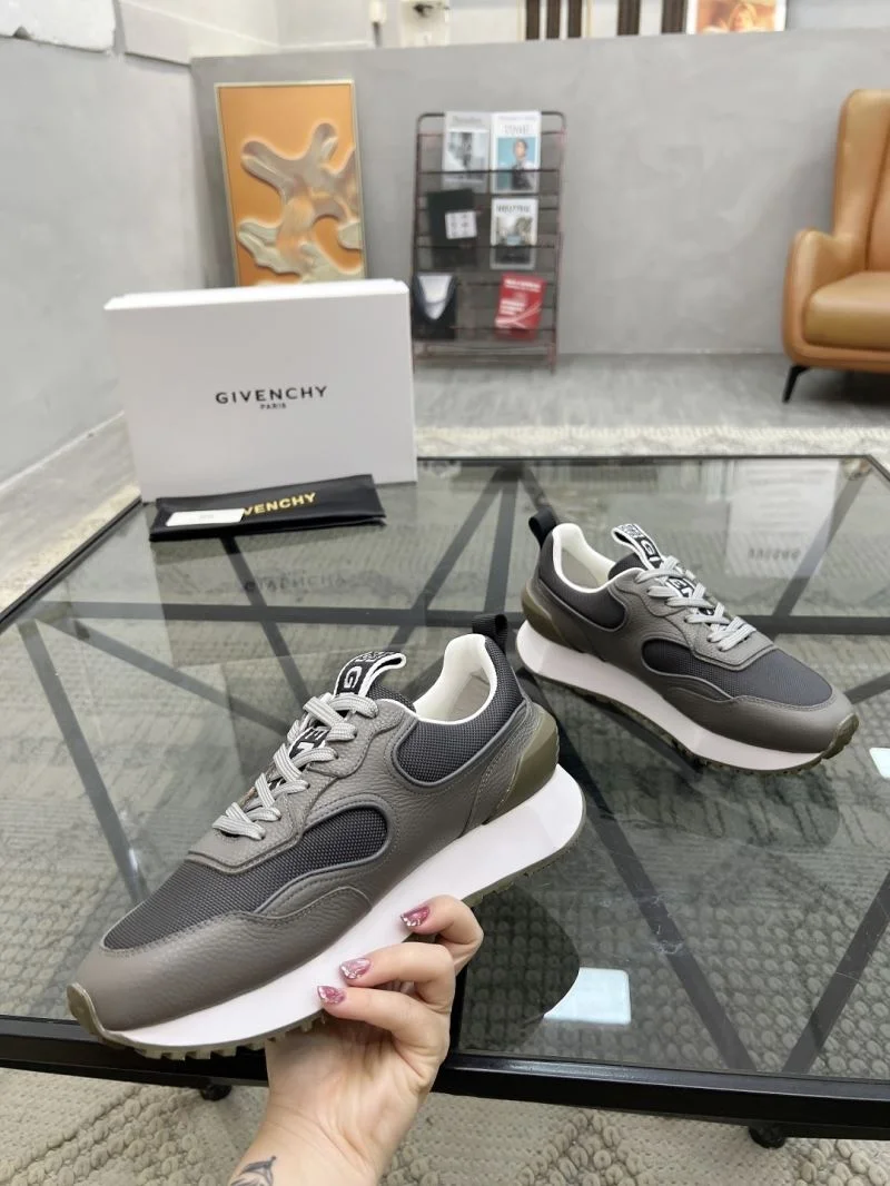 Givenchy Shoes FashionForward 4484