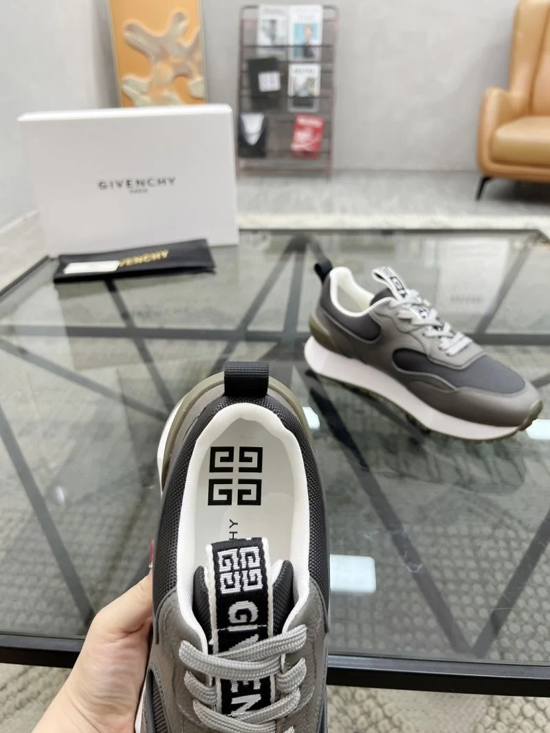 Givenchy Shoes FashionForward 4484