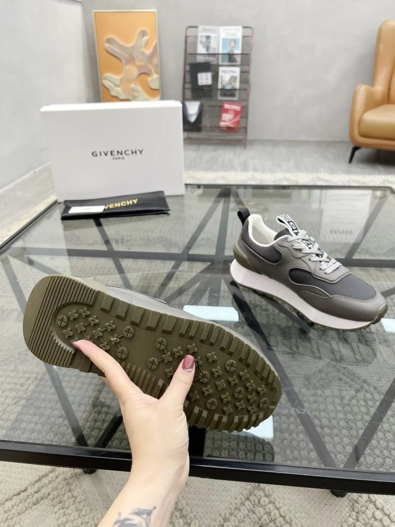 Givenchy Shoes FashionForward 4484
