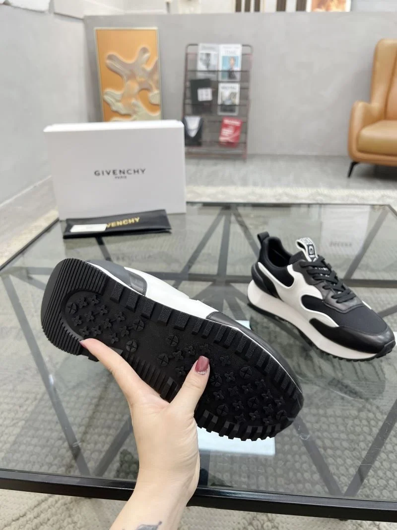 Packable Givenchy Shoes 4493