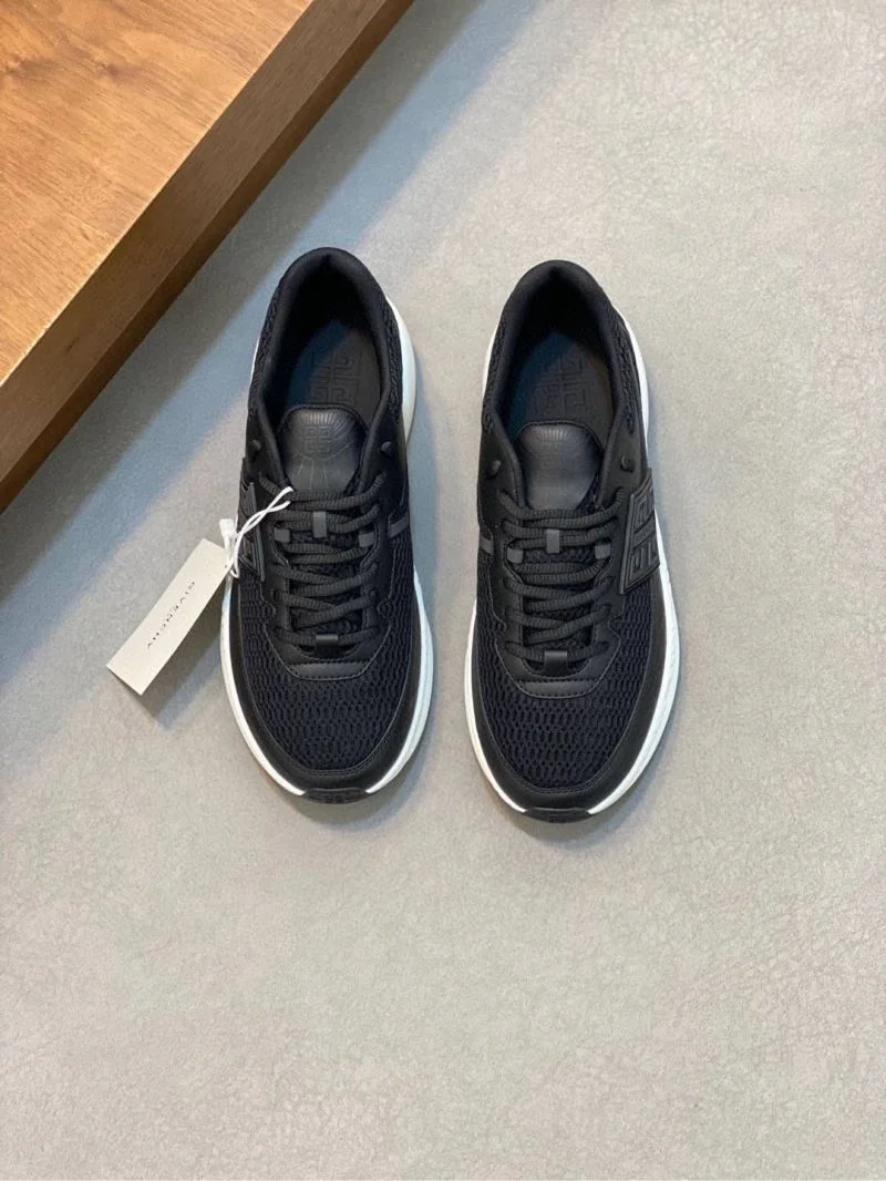 Givenchy Shoes Snug 4511