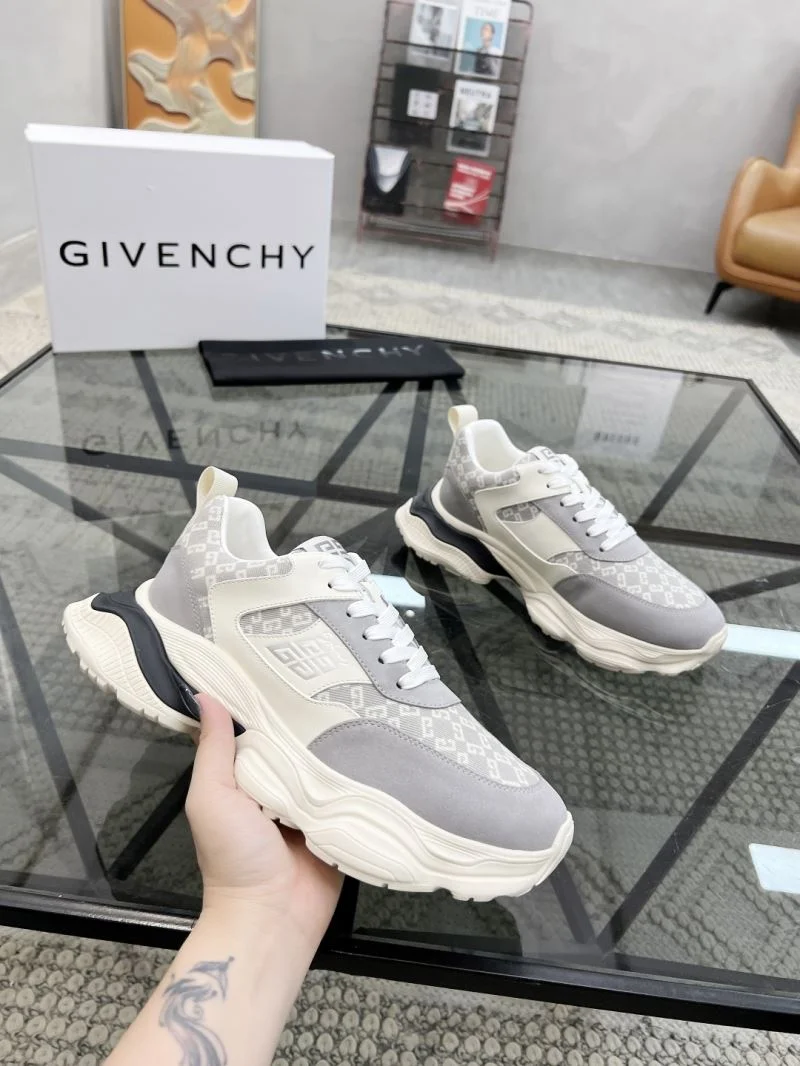 Minimalist Givenchy Shoes 4459