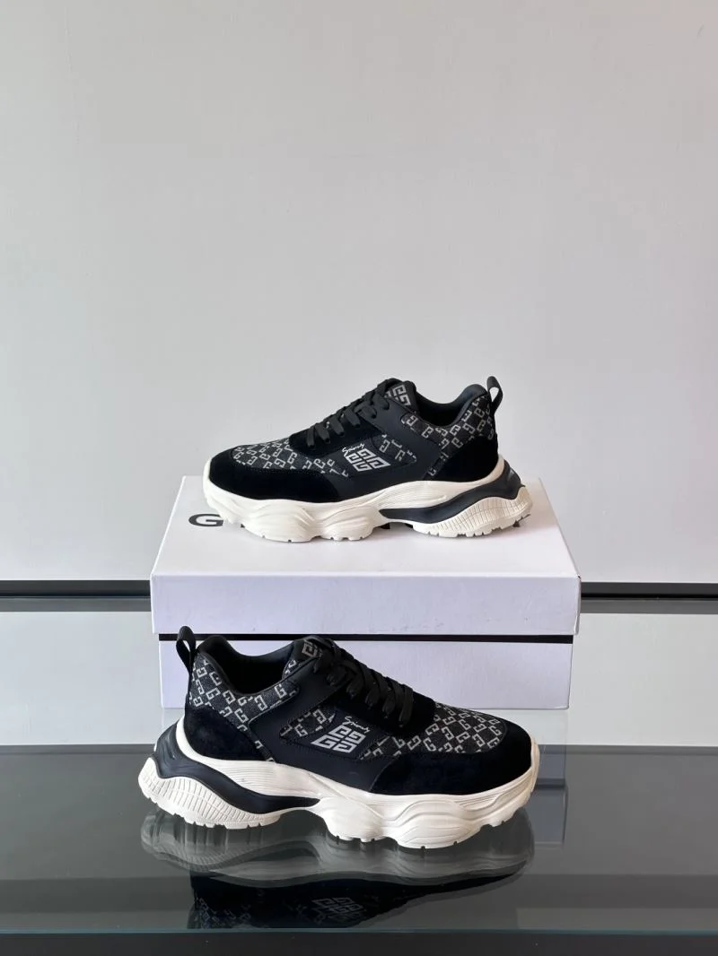 Givenchy Shoes ModernLook 4453