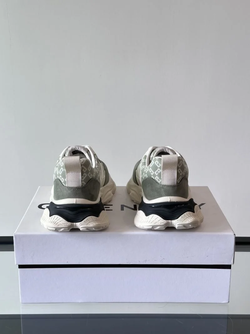Givenchy Shoes UrbanStyle 4447