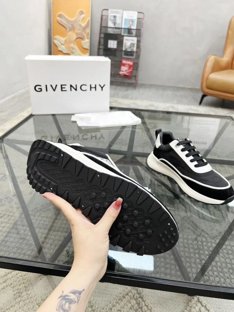 Givenchy Shoes Packable 4483