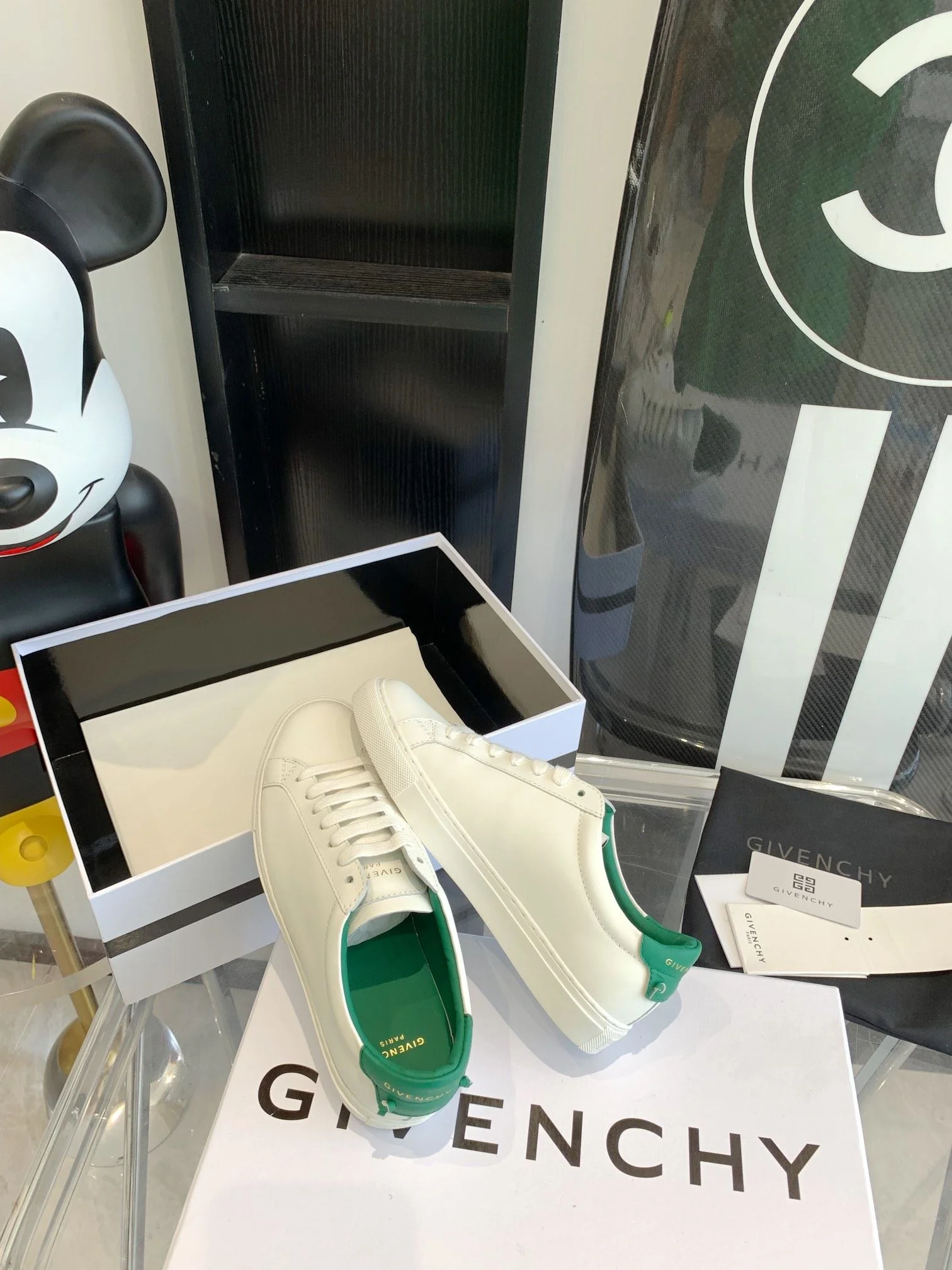 Unique Givenchy Shoes 8171