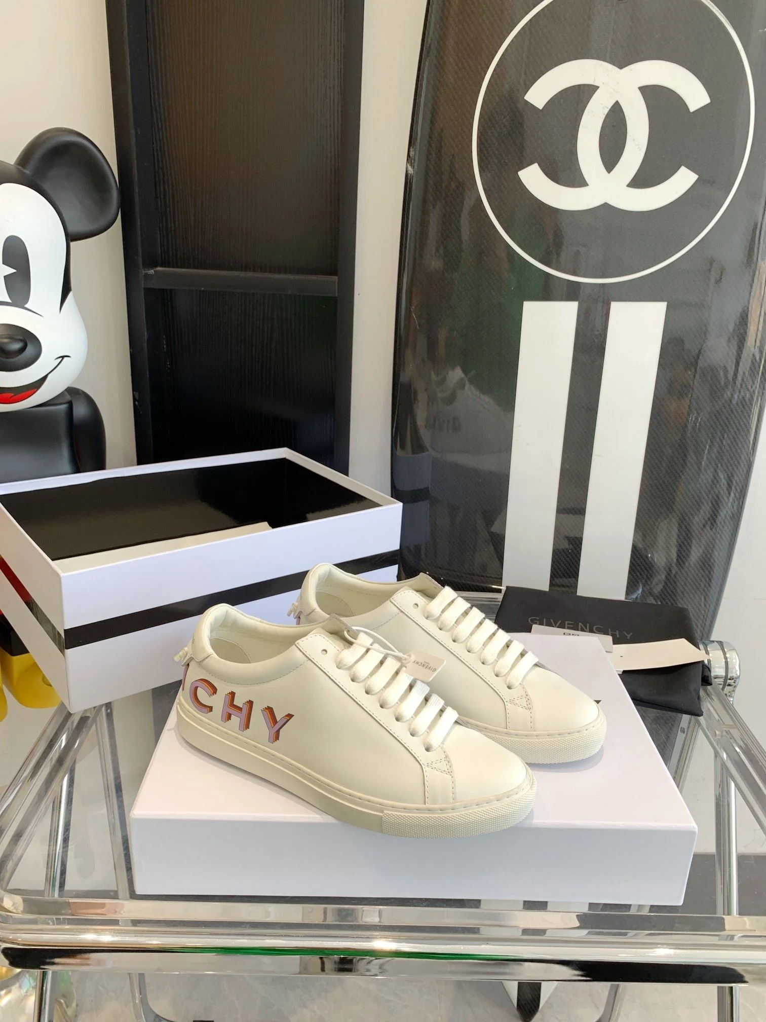Givenchy Shoes FreshLook 8055