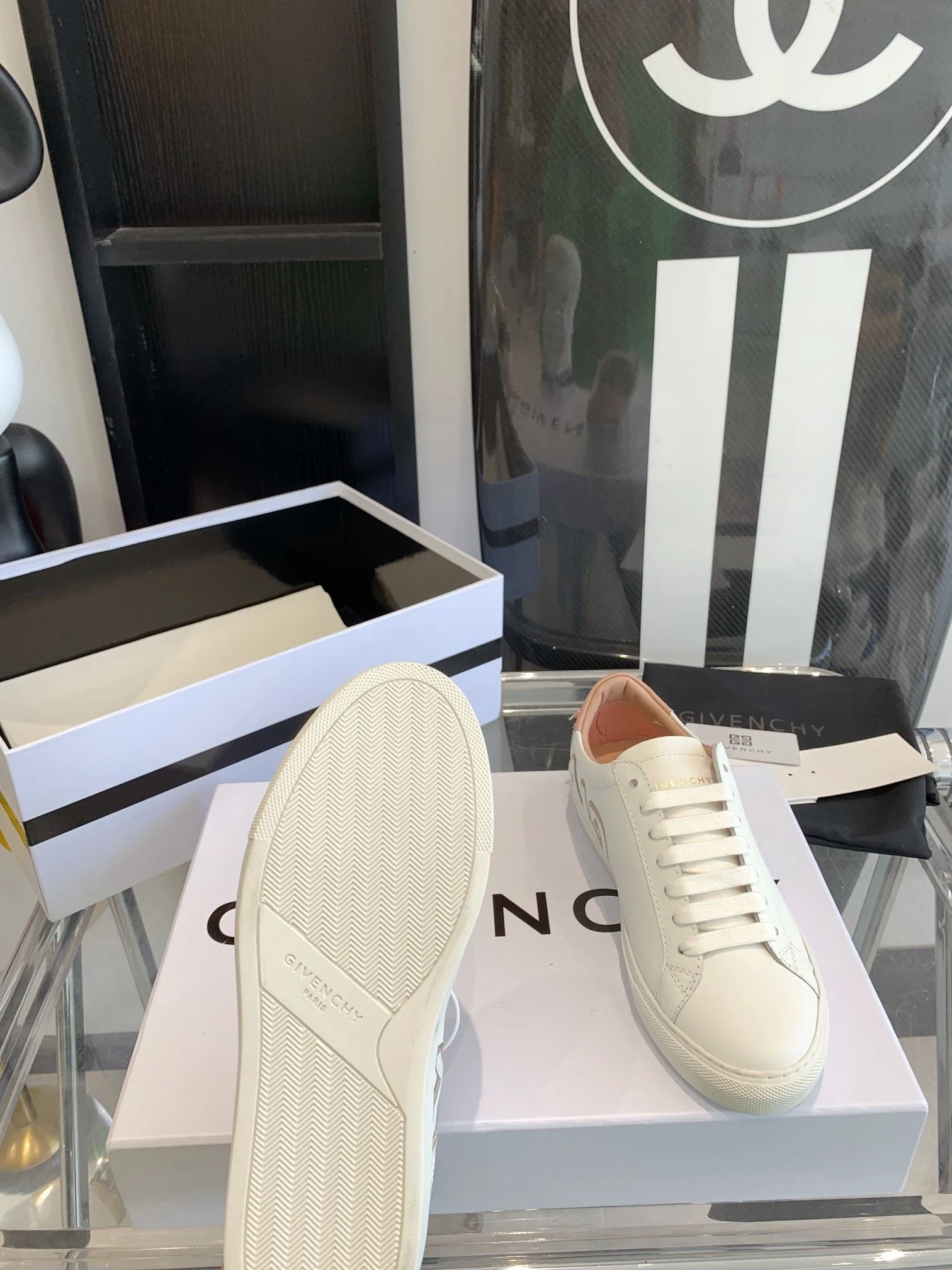 Givenchy Shoes Breathable 8052