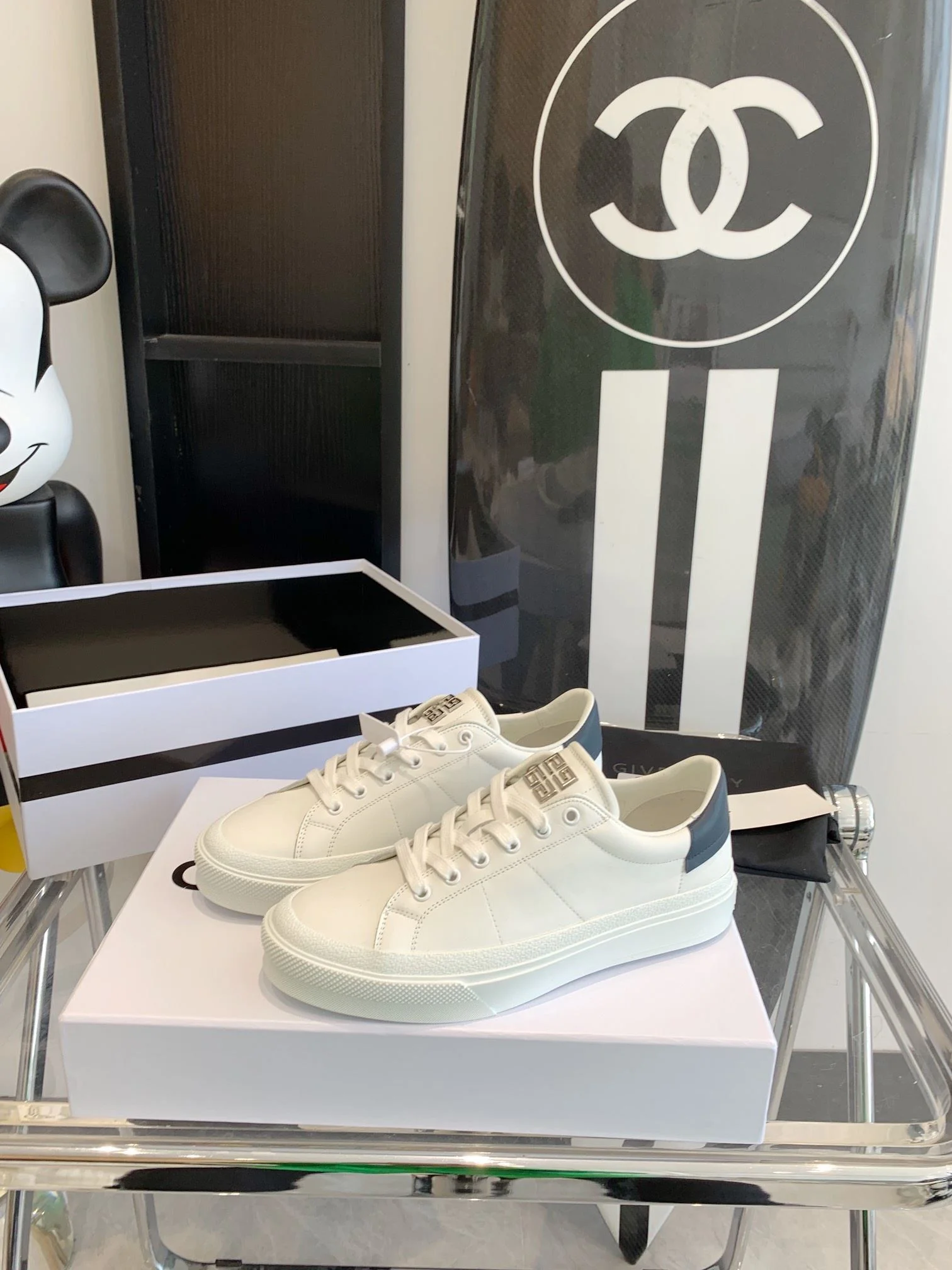 Neat Givenchy Shoes 8074