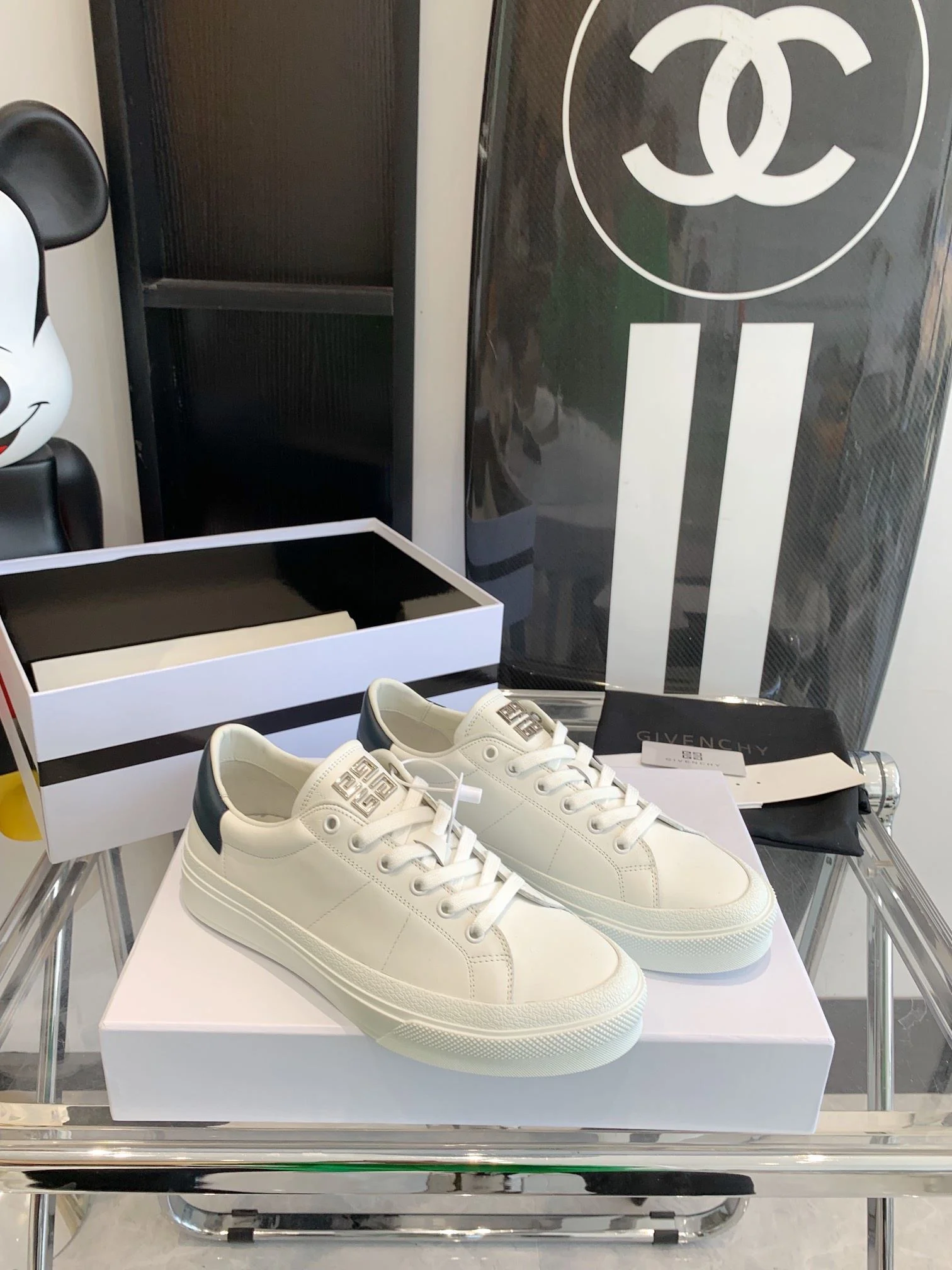 Neat Givenchy Shoes 8074