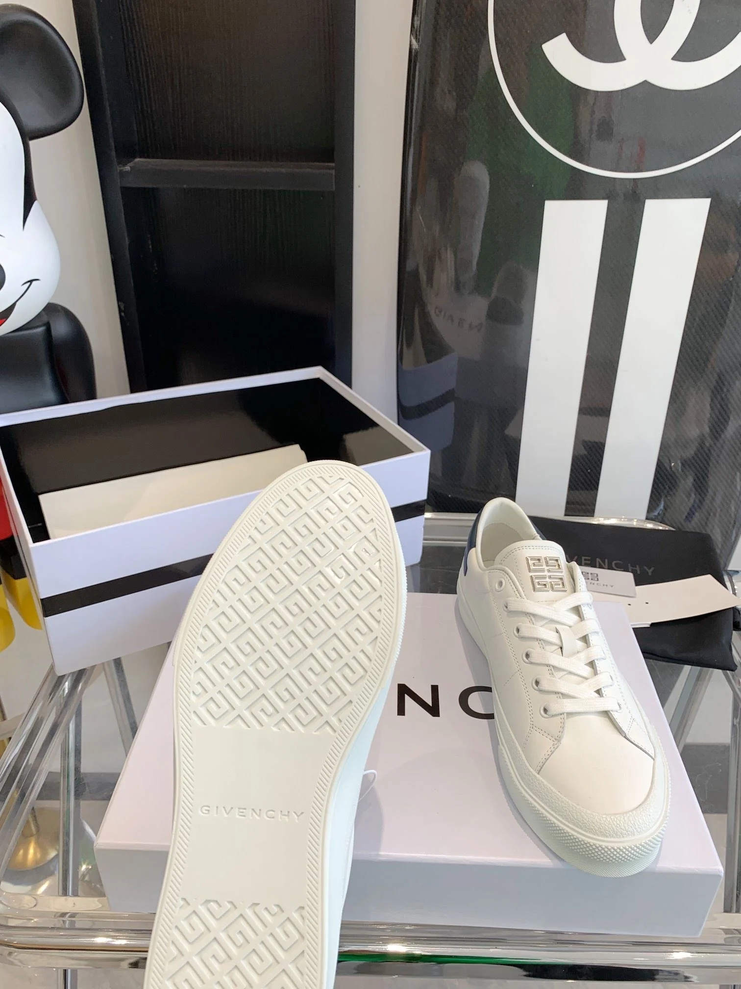Neat Givenchy Shoes 8074