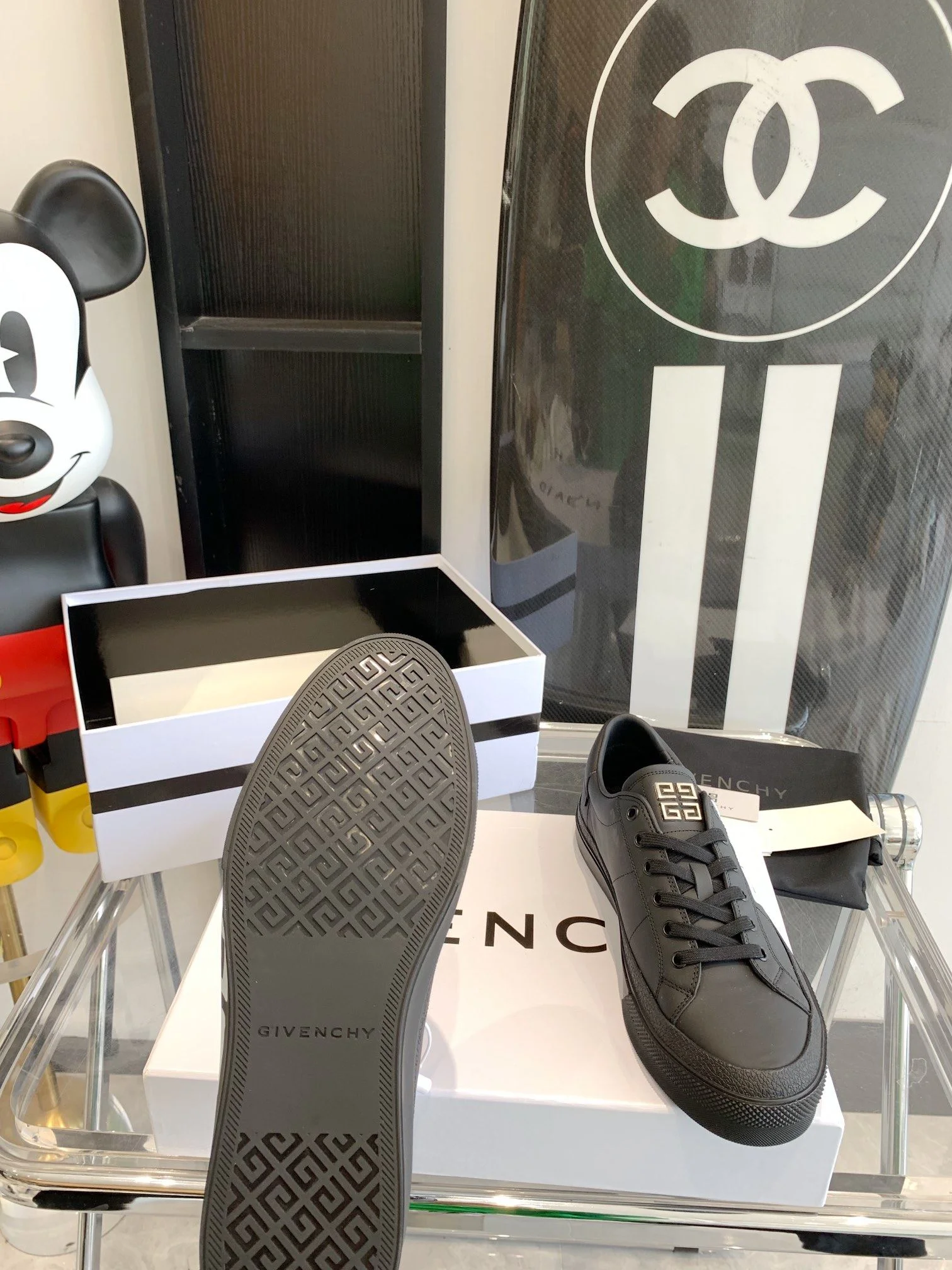Givenchy Shoes Fashionable 8143