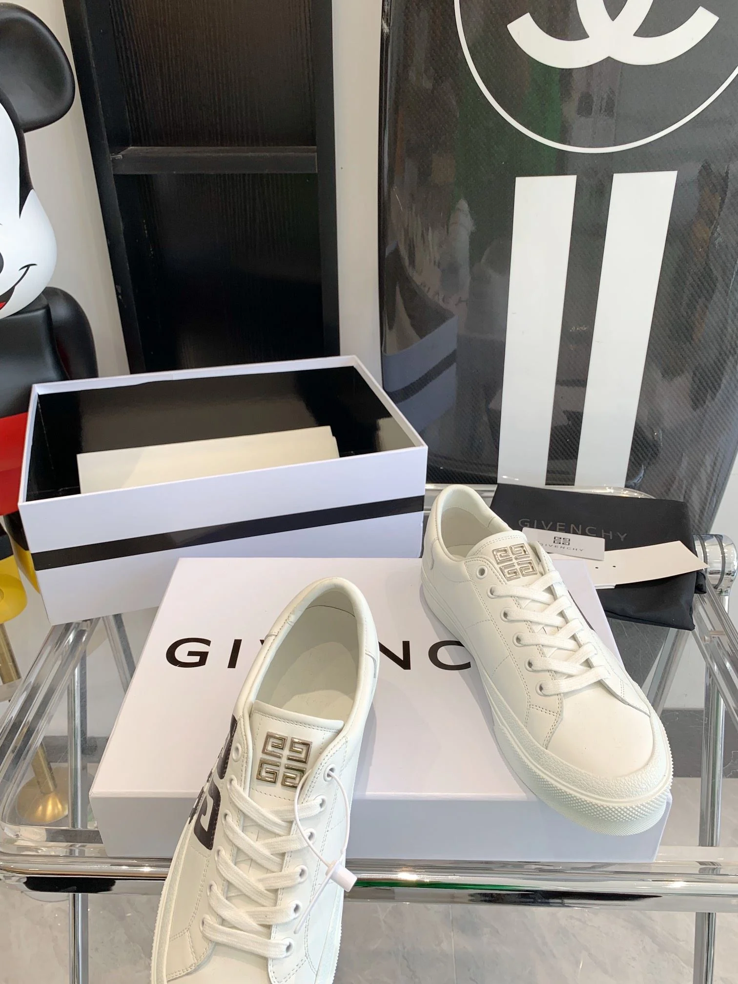 Efficient Givenchy Shoes 8050
