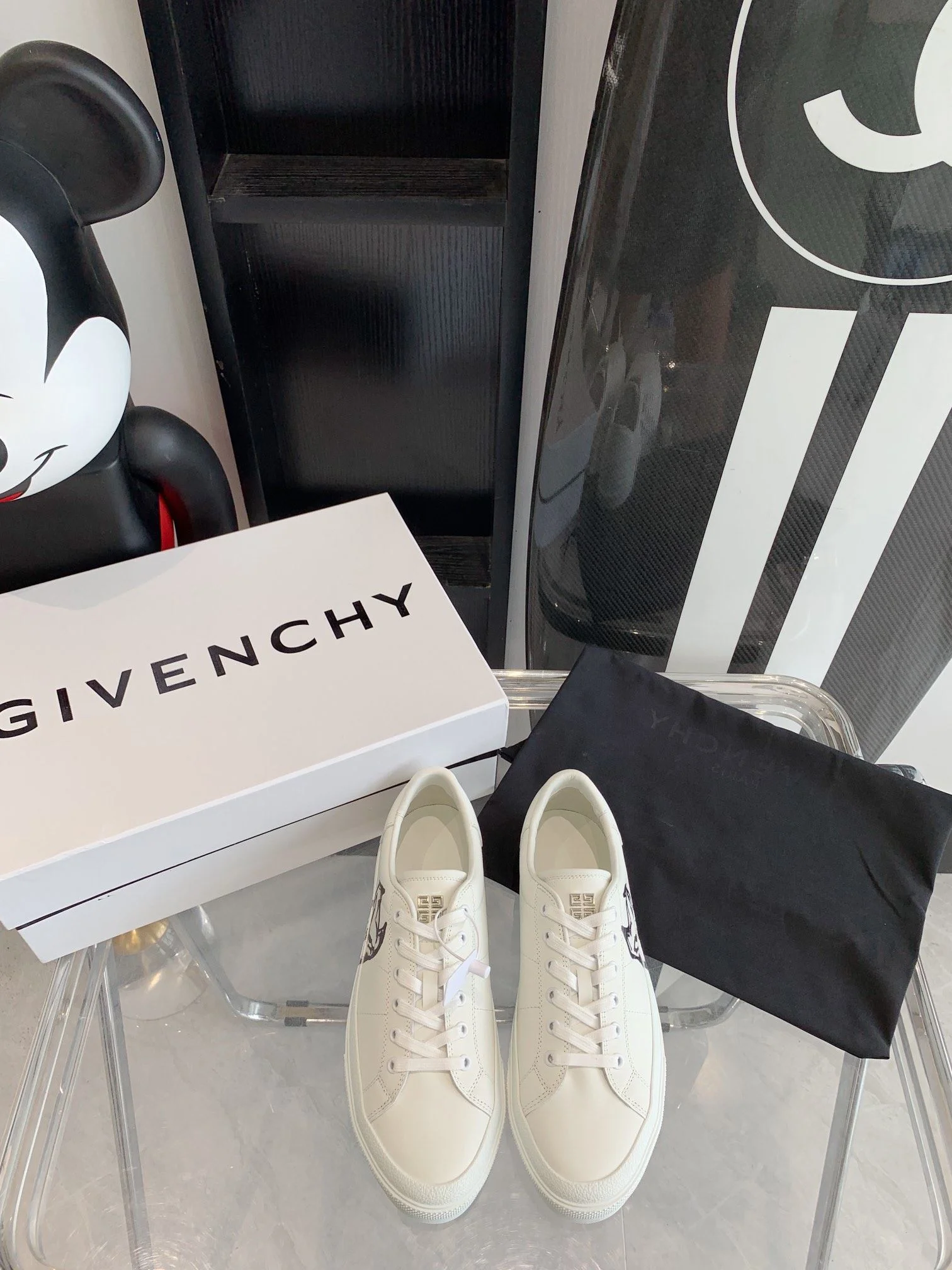 Givenchy Shoes Affordable 8039