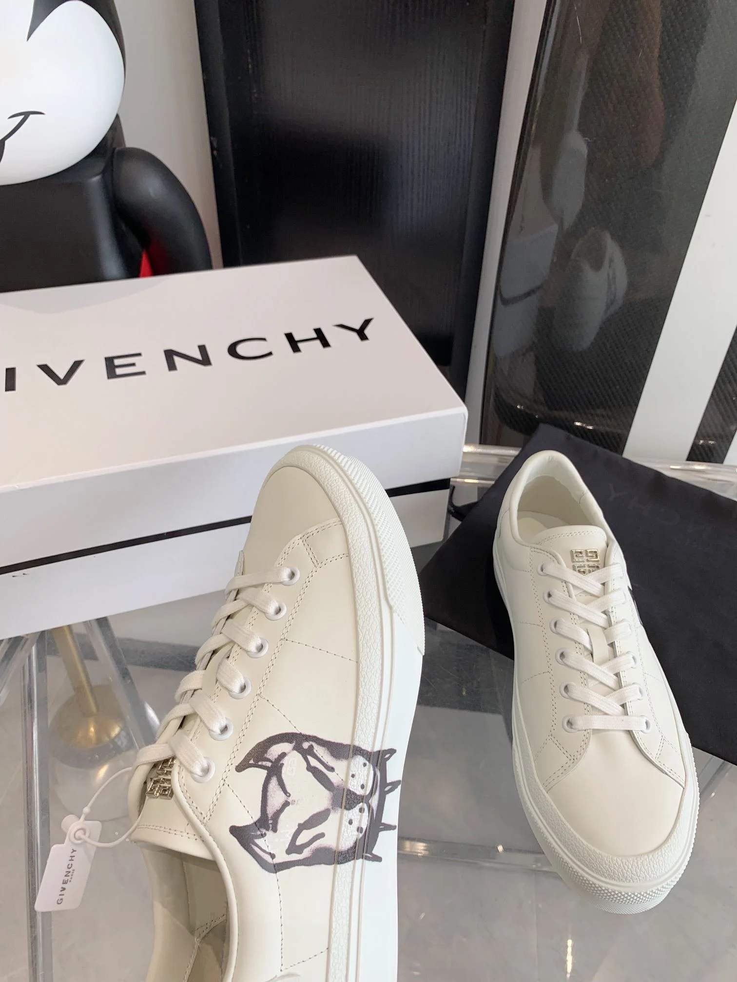 Givenchy Shoes Affordable 8039