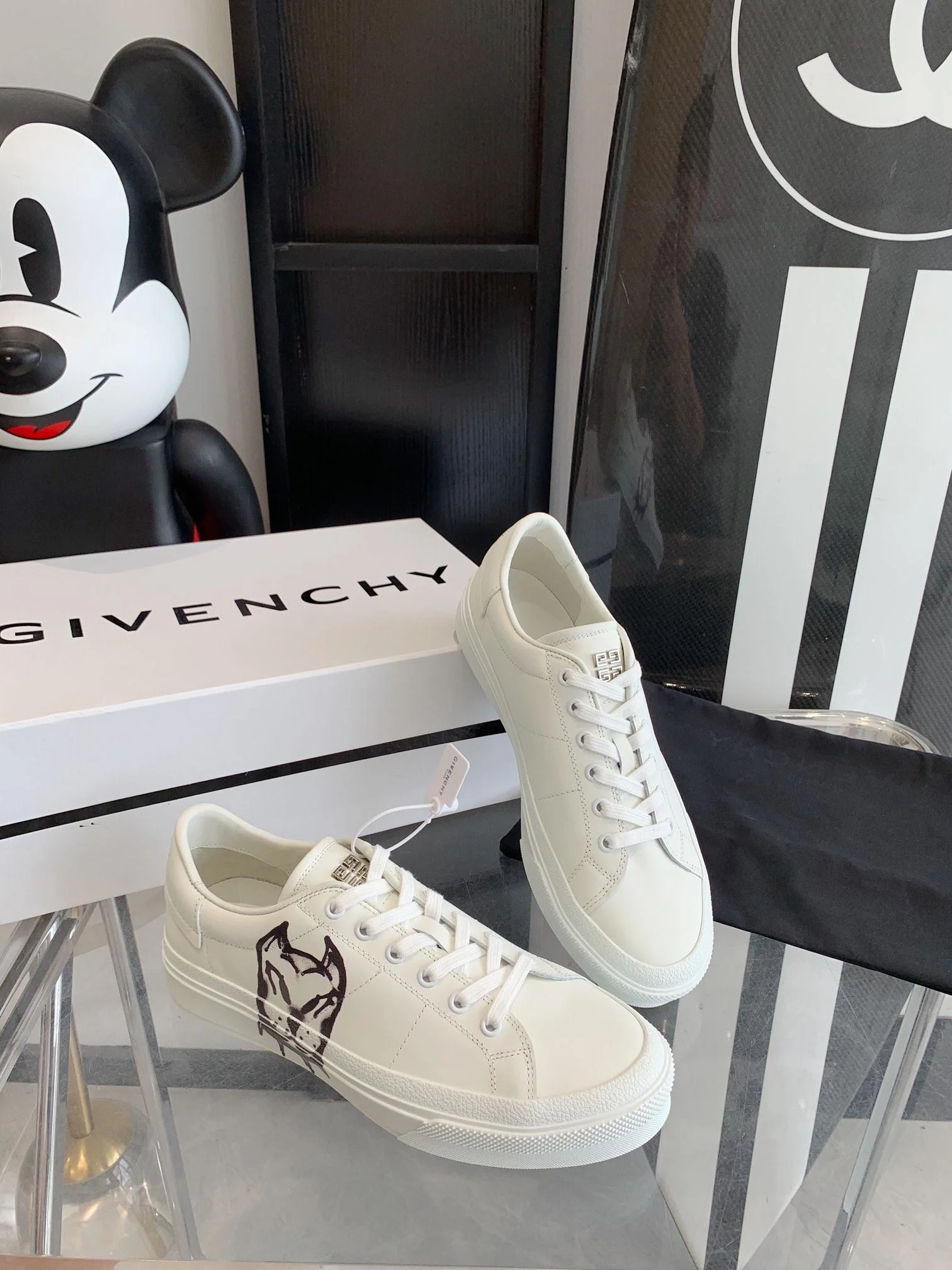 Givenchy Shoes Affordable 8039