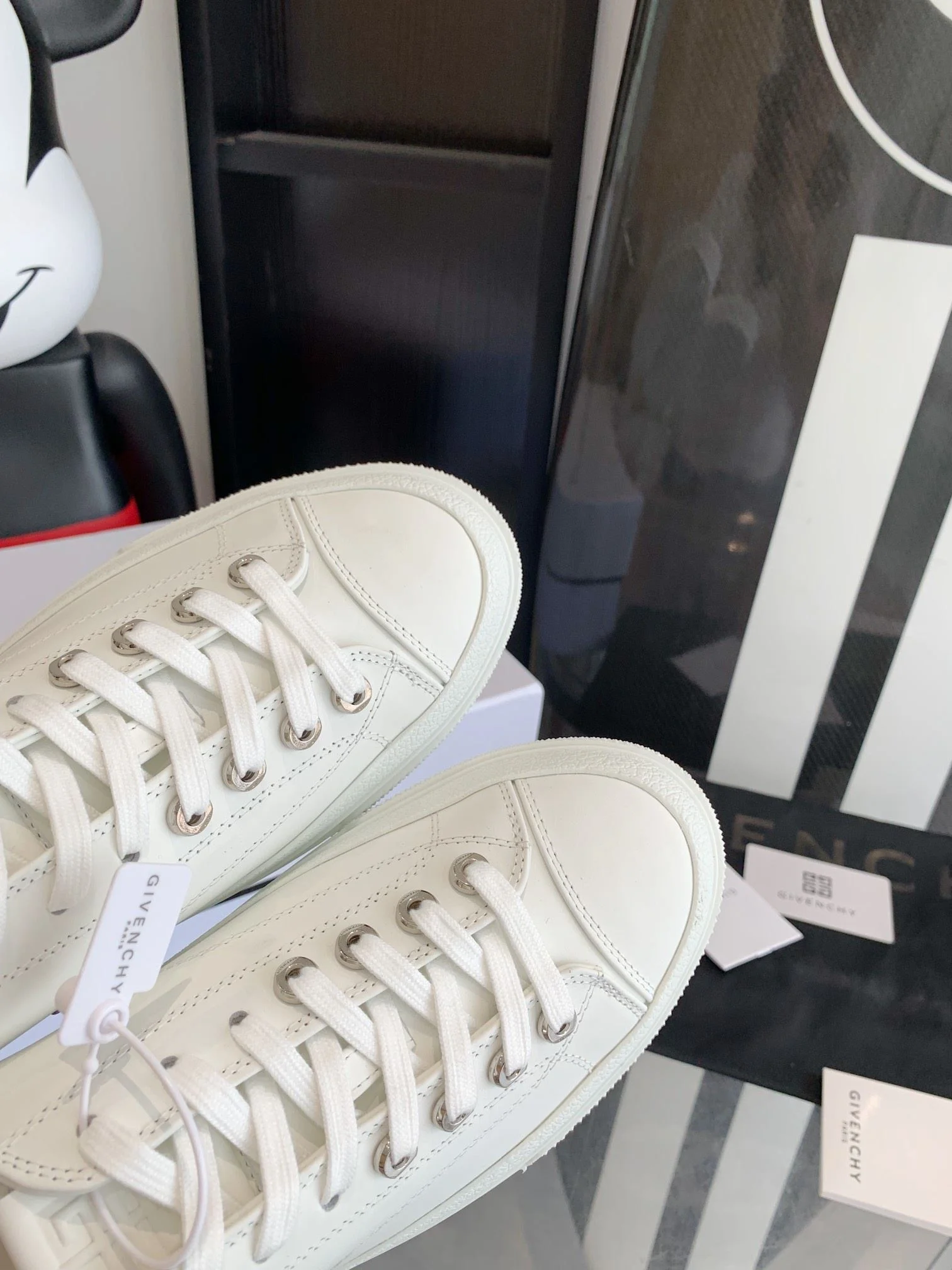 Efficient Givenchy Shoes 8107