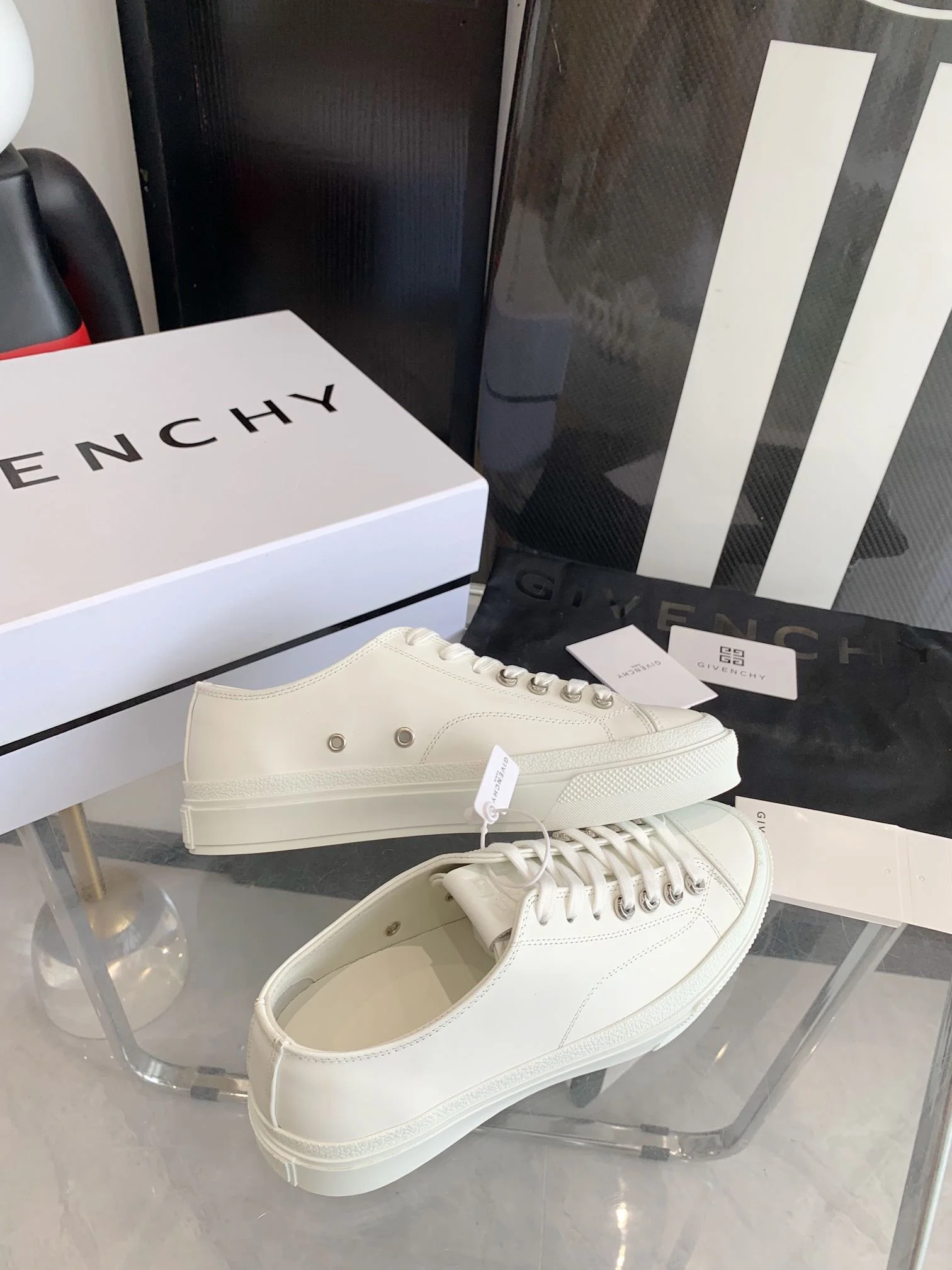 Efficient Givenchy Shoes 8107