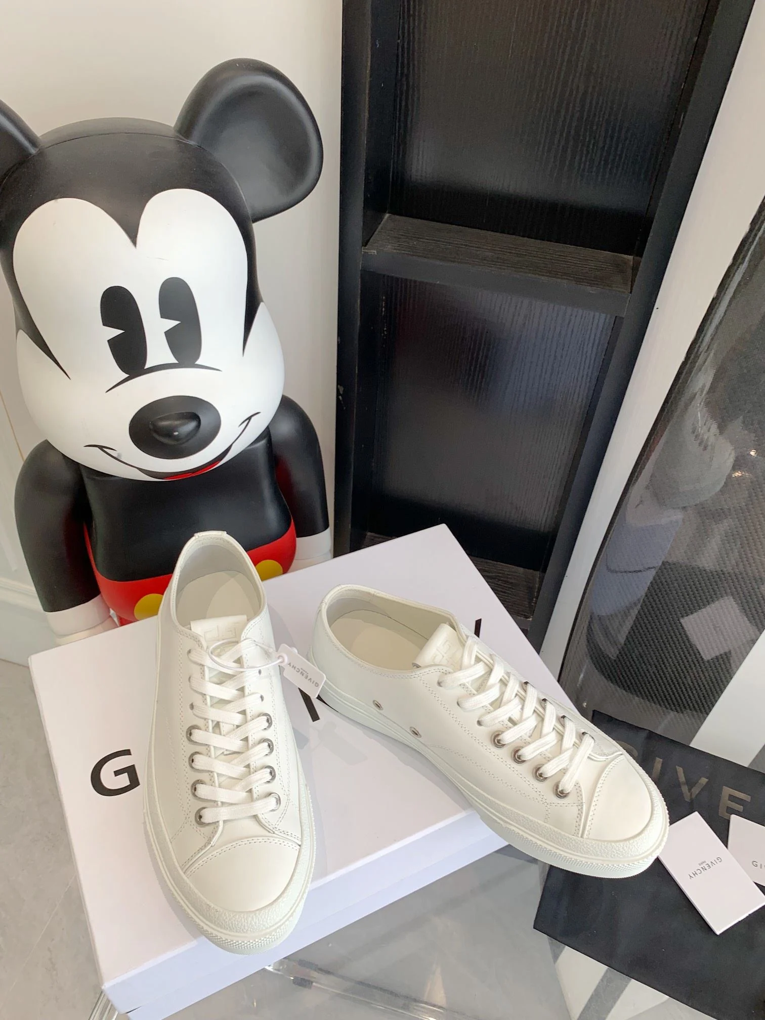 Efficient Givenchy Shoes 8107