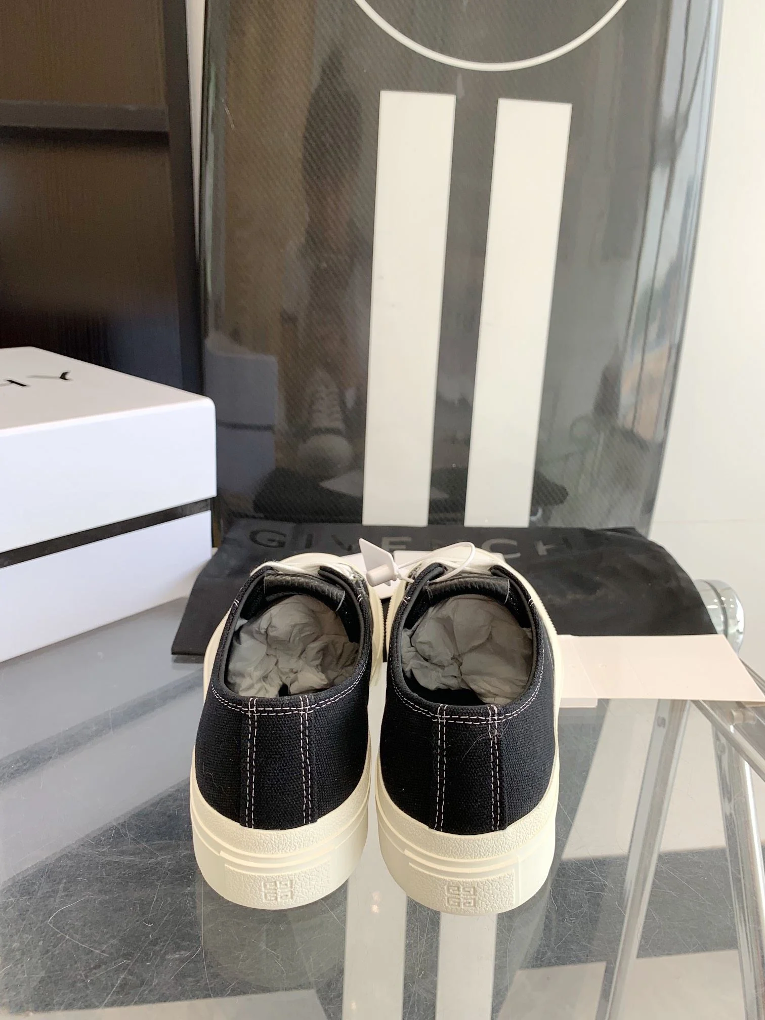 HighPerformance Givenchy Shoes 8047