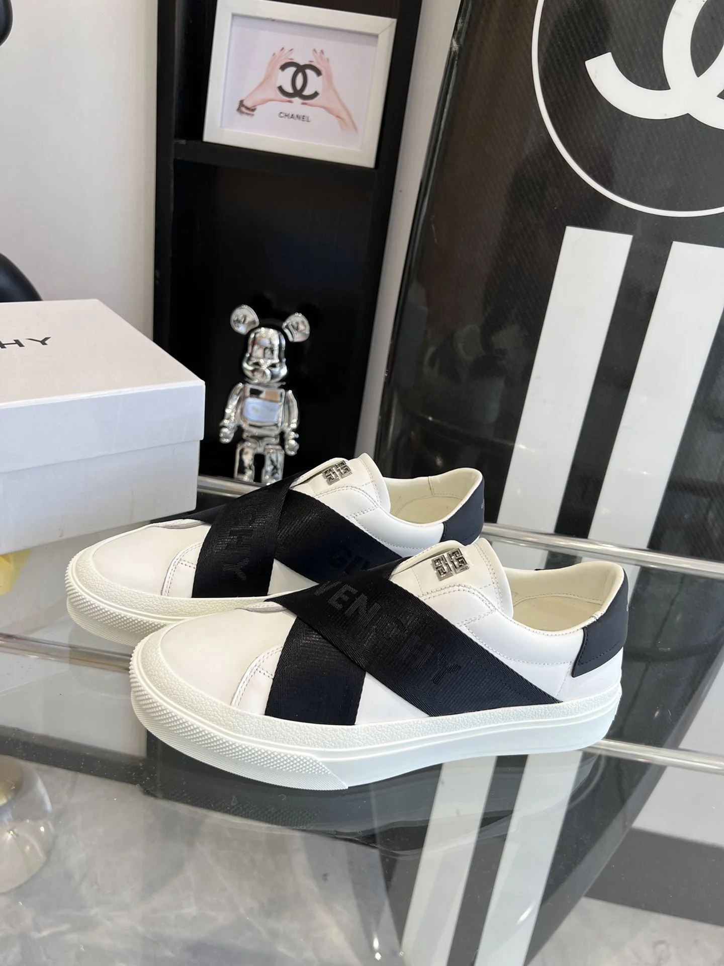 Givenchy Shoes Durable 8045
