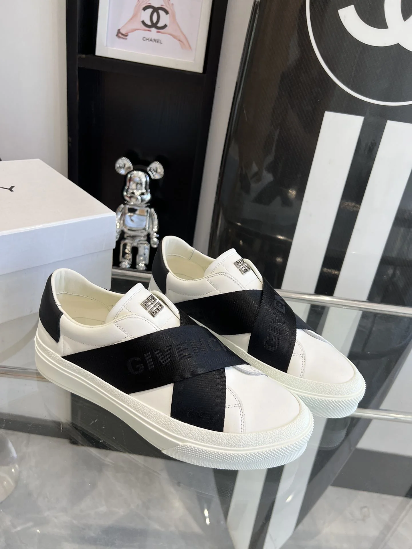 Givenchy Shoes Durable 8045