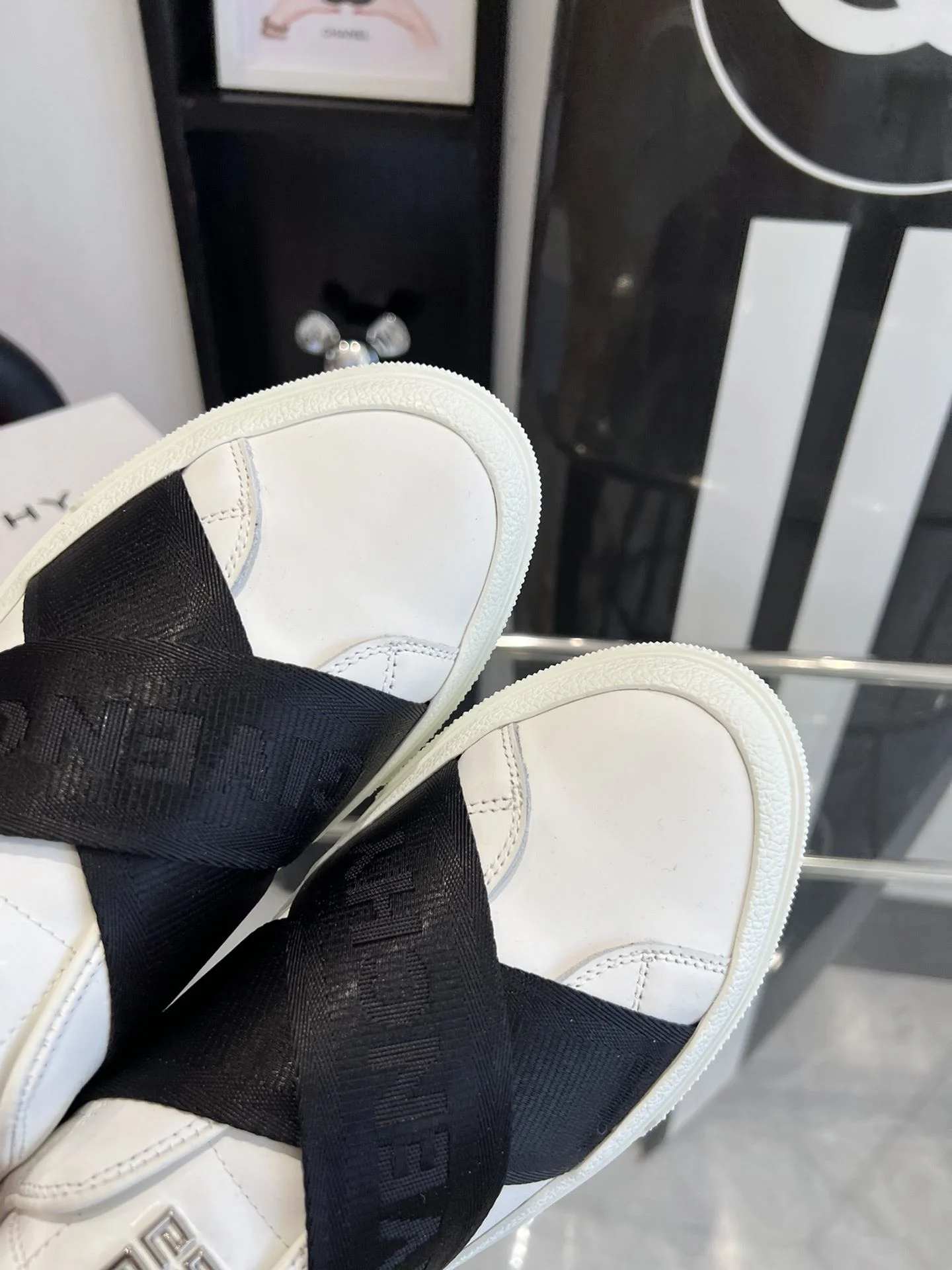 Givenchy Shoes Durable 8045