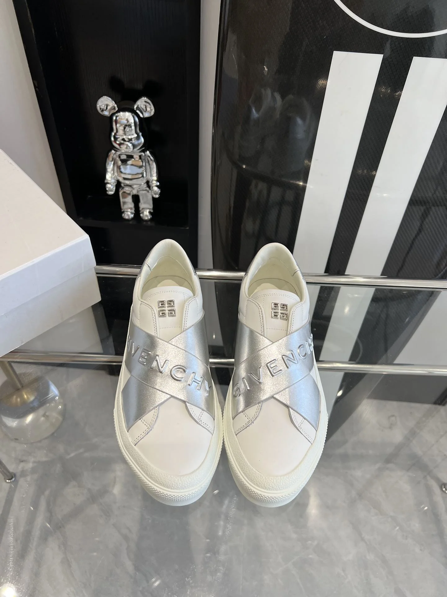 BestValue Givenchy Shoes 8031