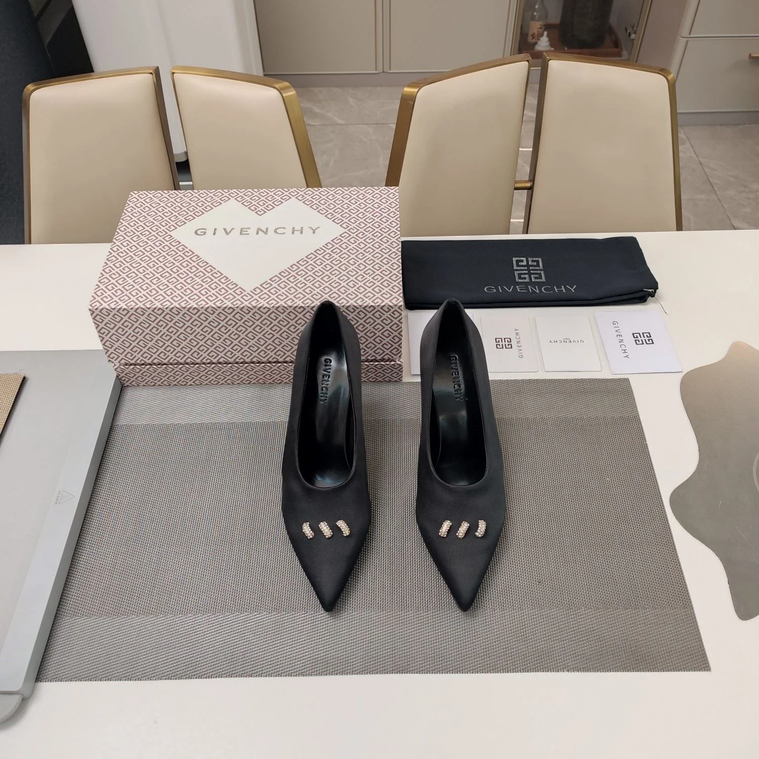 SmartChoice Givenchy Shoes 8024