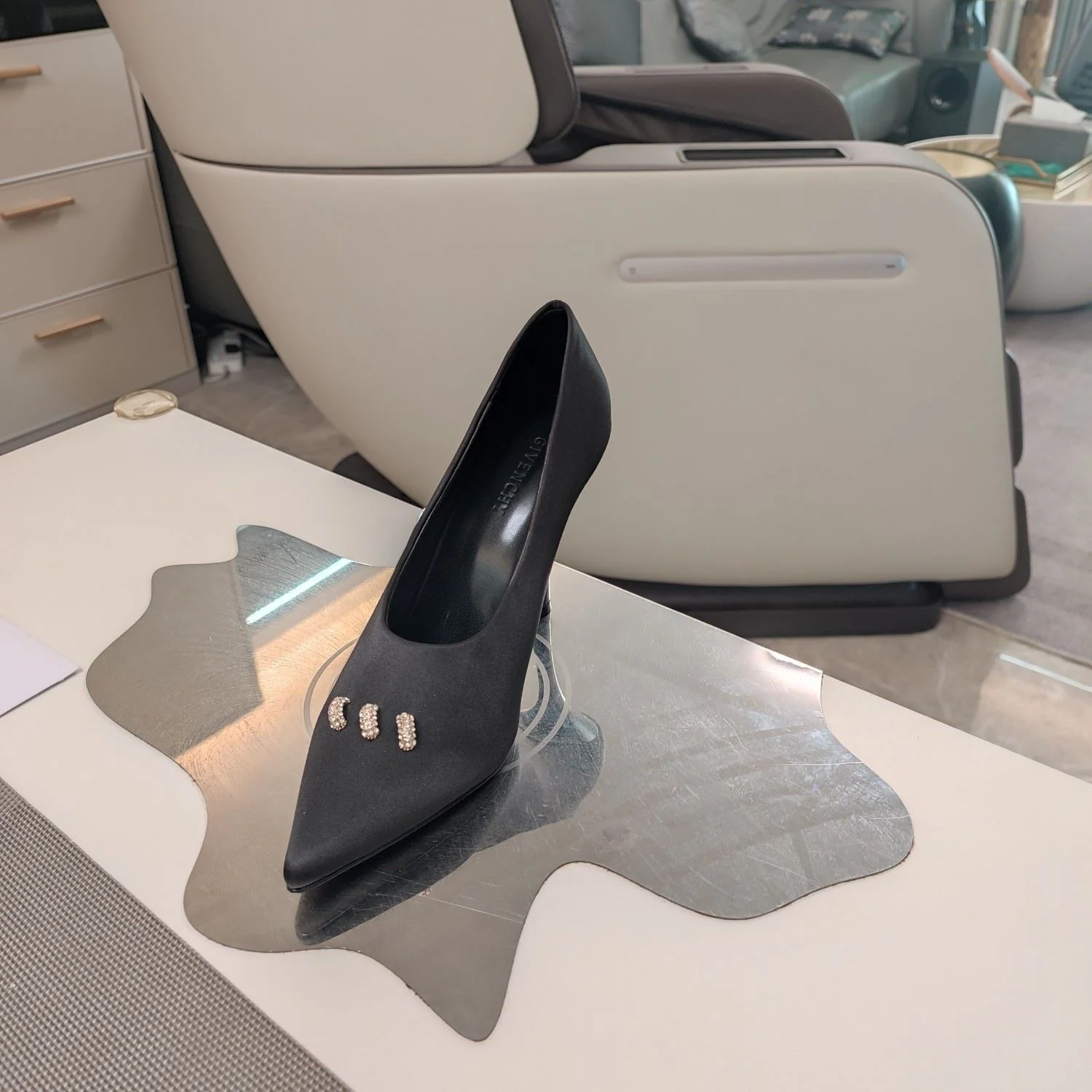 SmartChoice Givenchy Shoes 8024