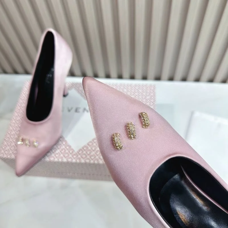 SoftTouch Givenchy Shoes 12356
