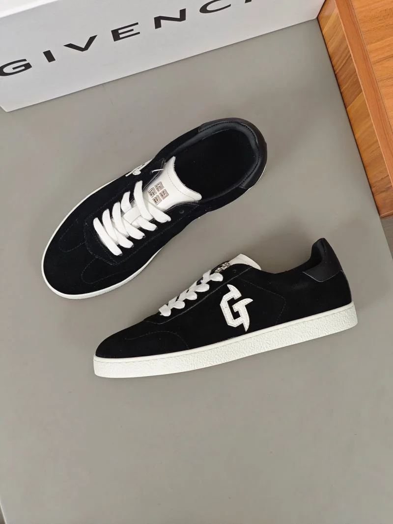 Tailored Givenchy Shoes 14081