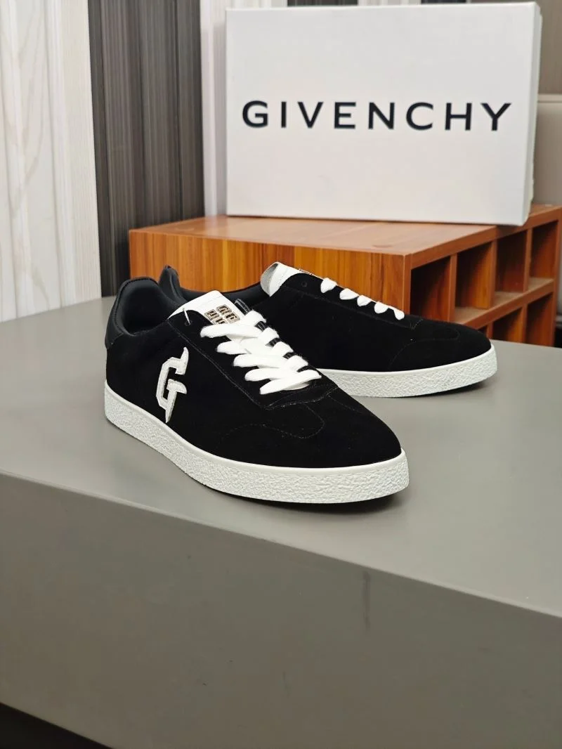 Tailored Givenchy Shoes 14081