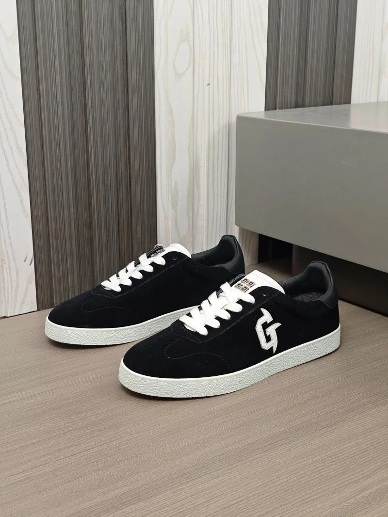 Tailored Givenchy Shoes 14081