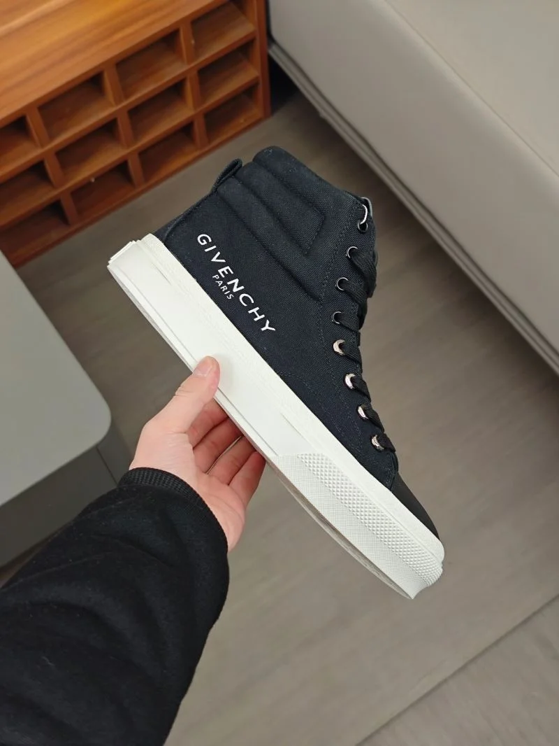 Givenchy Shoes UrbanChic 14072